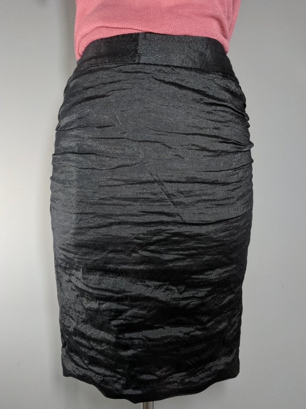BCBG MAXAZRIA Black Metallic Sheen Crinkle Pencil Skirt Size 0